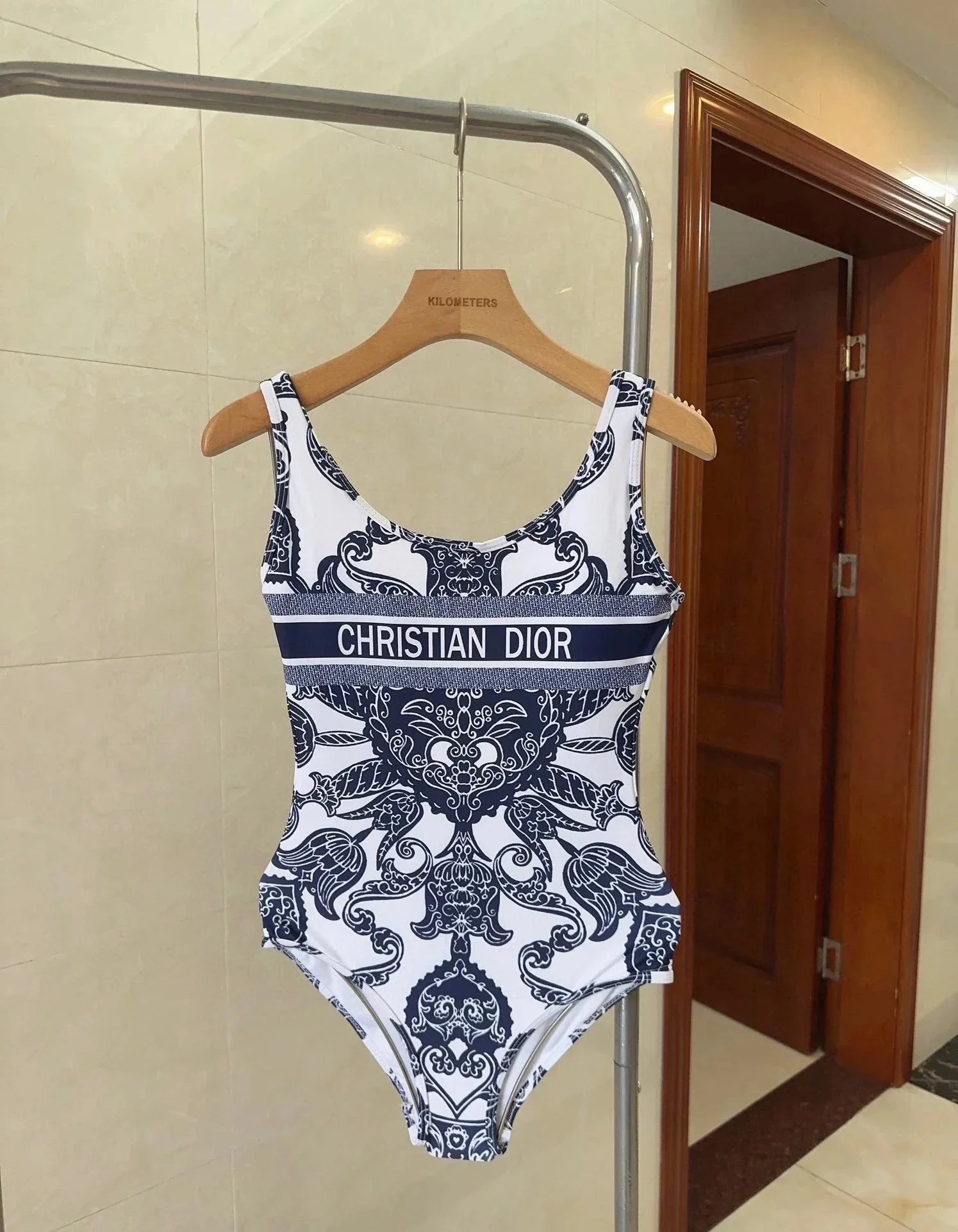 Product view 19