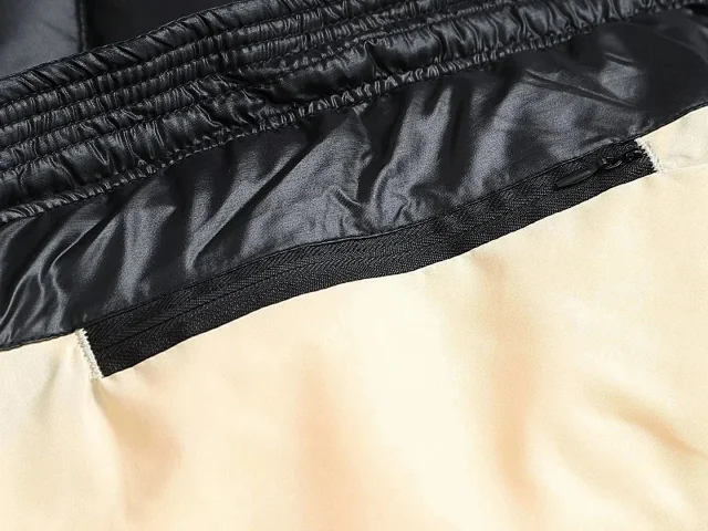 Moose Knuckles Down Jackets Puffer Jacket product detail image 3