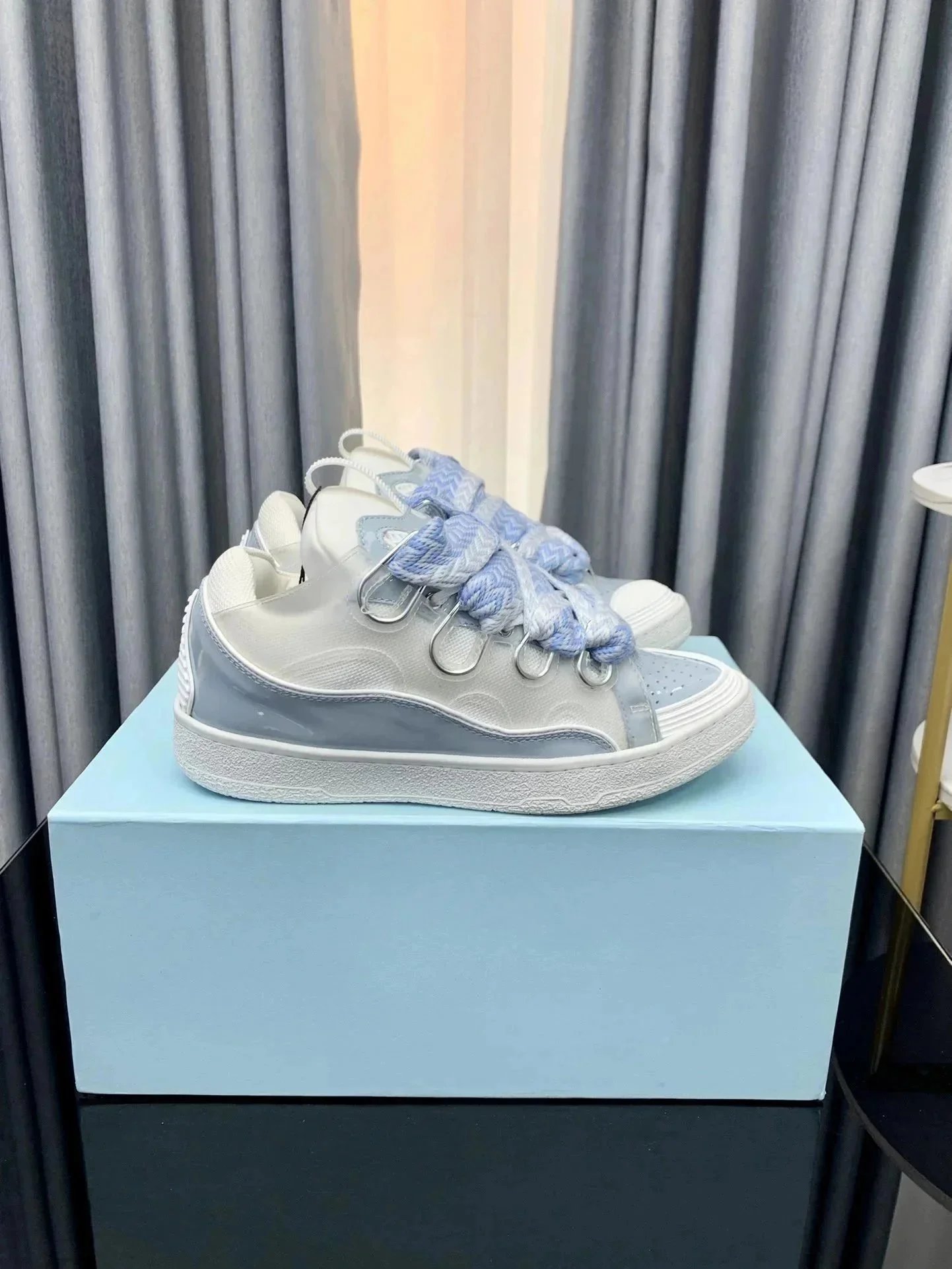 1:1 Batch C-L Version Casual Shoes Sneakers Top Version 186