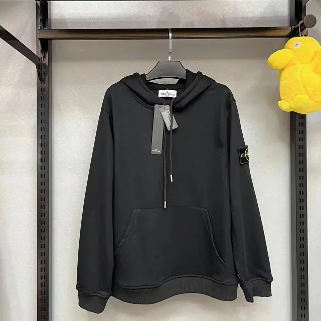 C.P. Company Hoodies & Sweatshirts Crewneck Logo Sweatshirt with Lens Sleeve Pocket product detail image 4
