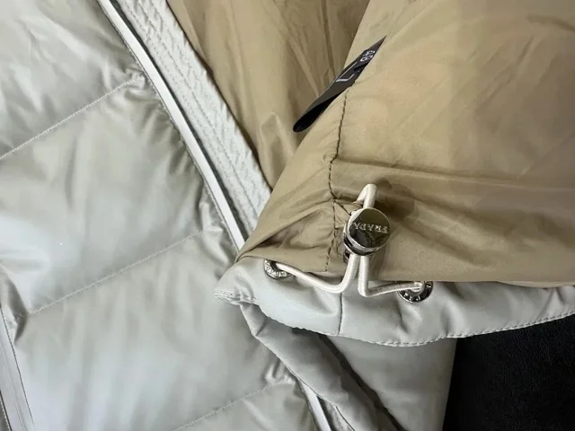 Prada Down Jackets product detail image 18