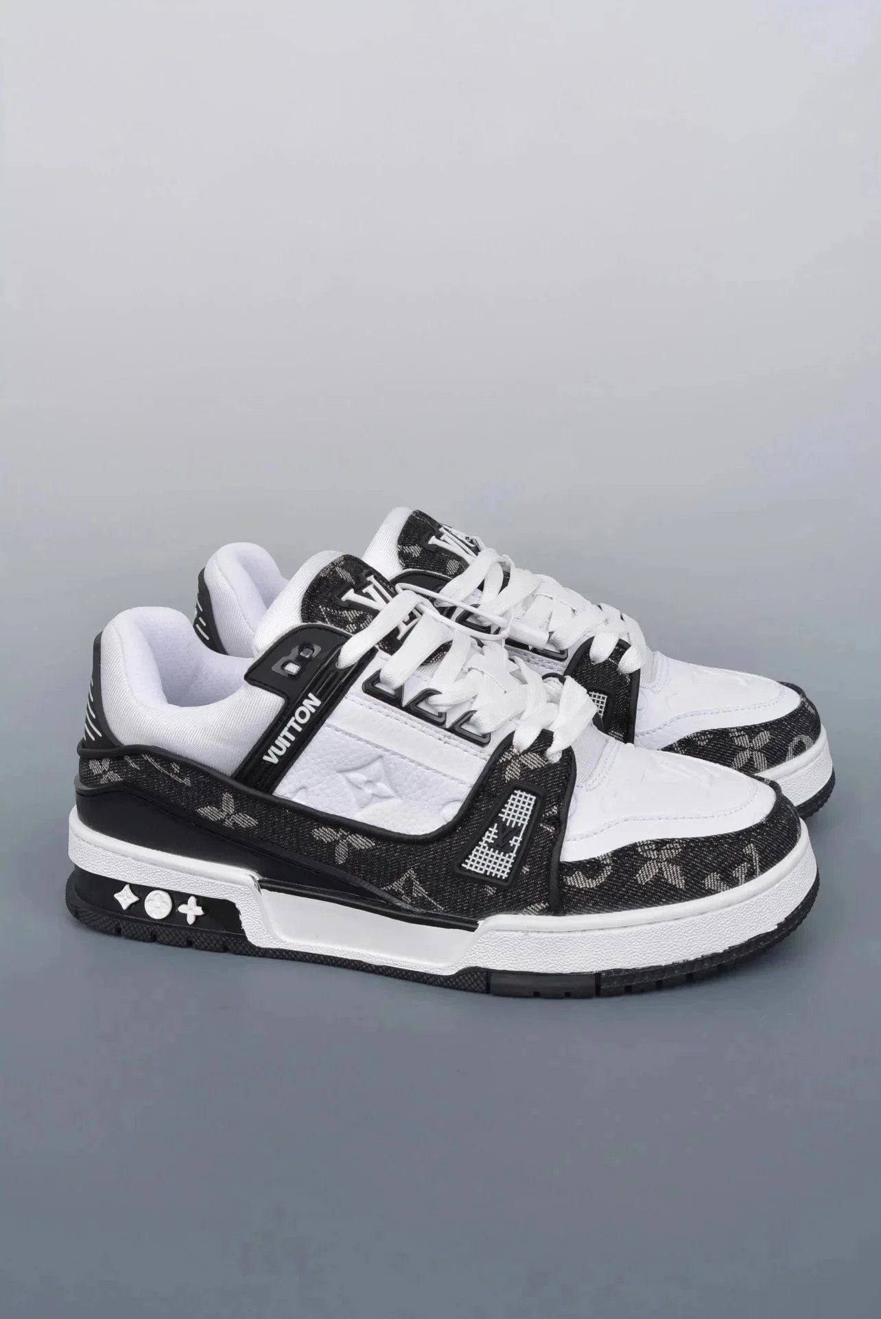 Louis Vuitton Trainer （25+）