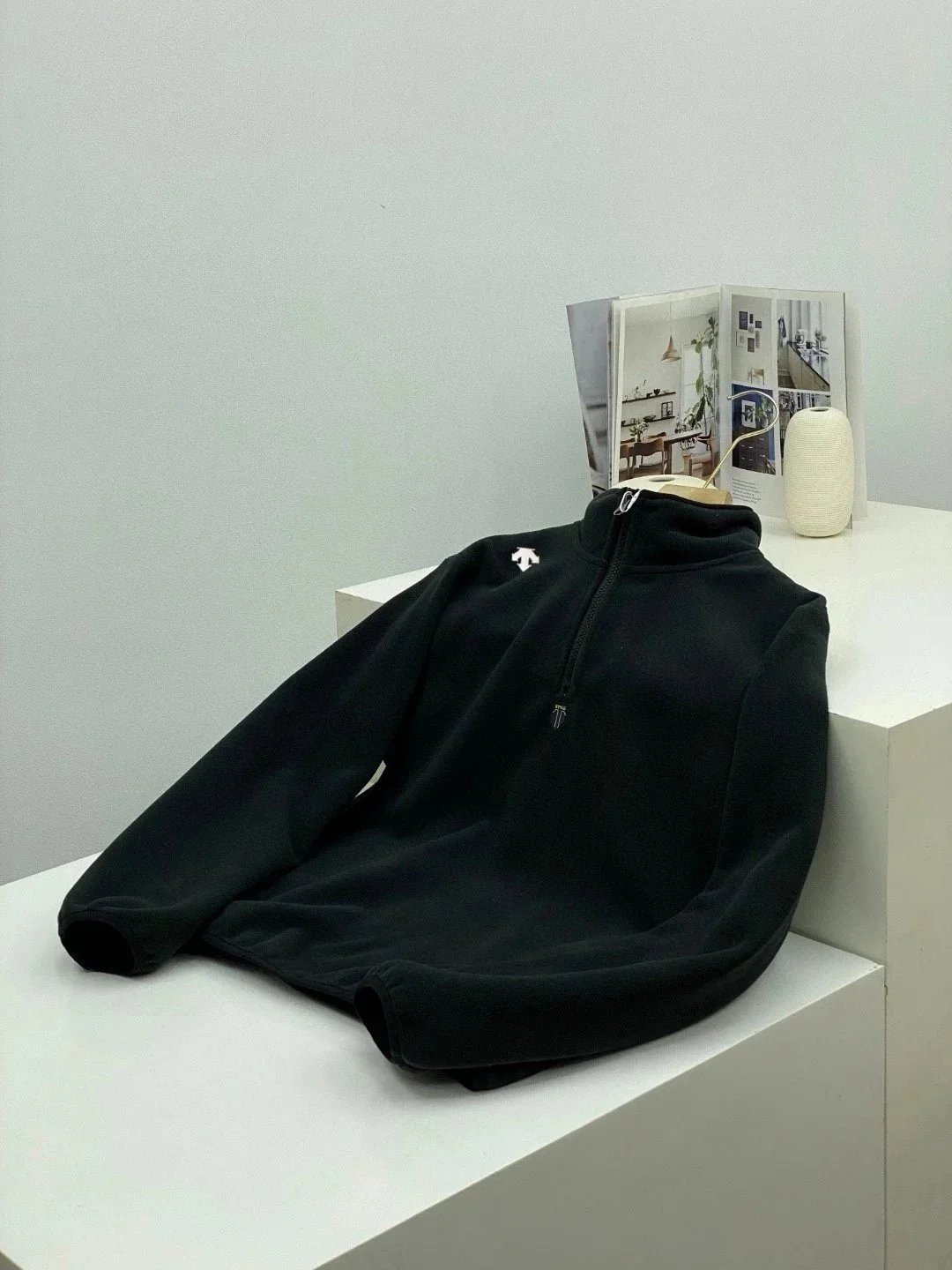 Descente Hoodies & Sweatshirts Logo Hoodie and Quarter-Zip Sweatshirt image 6