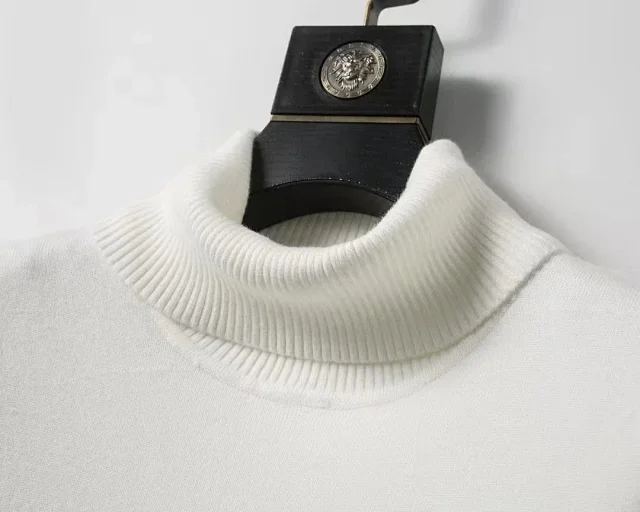 Moncler Knitwear Turtleneck logo-patch knit sweater product detail image 6