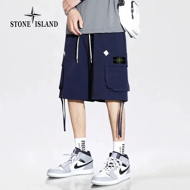 Stone Island Shorts Cargo with compass badge product detail image 22