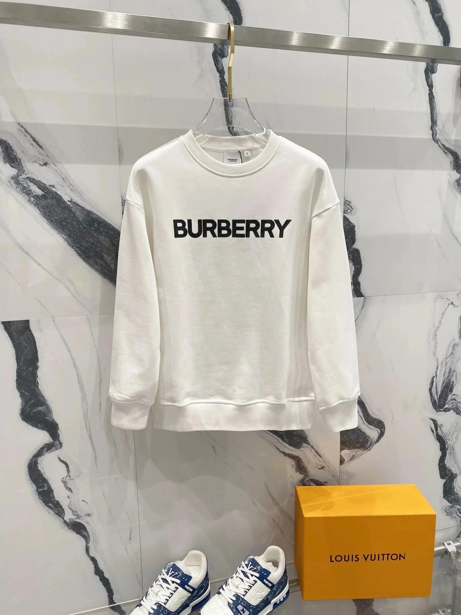 Burberry Hoodies & Sweatshirts Crewneck Sweatshirt — 15