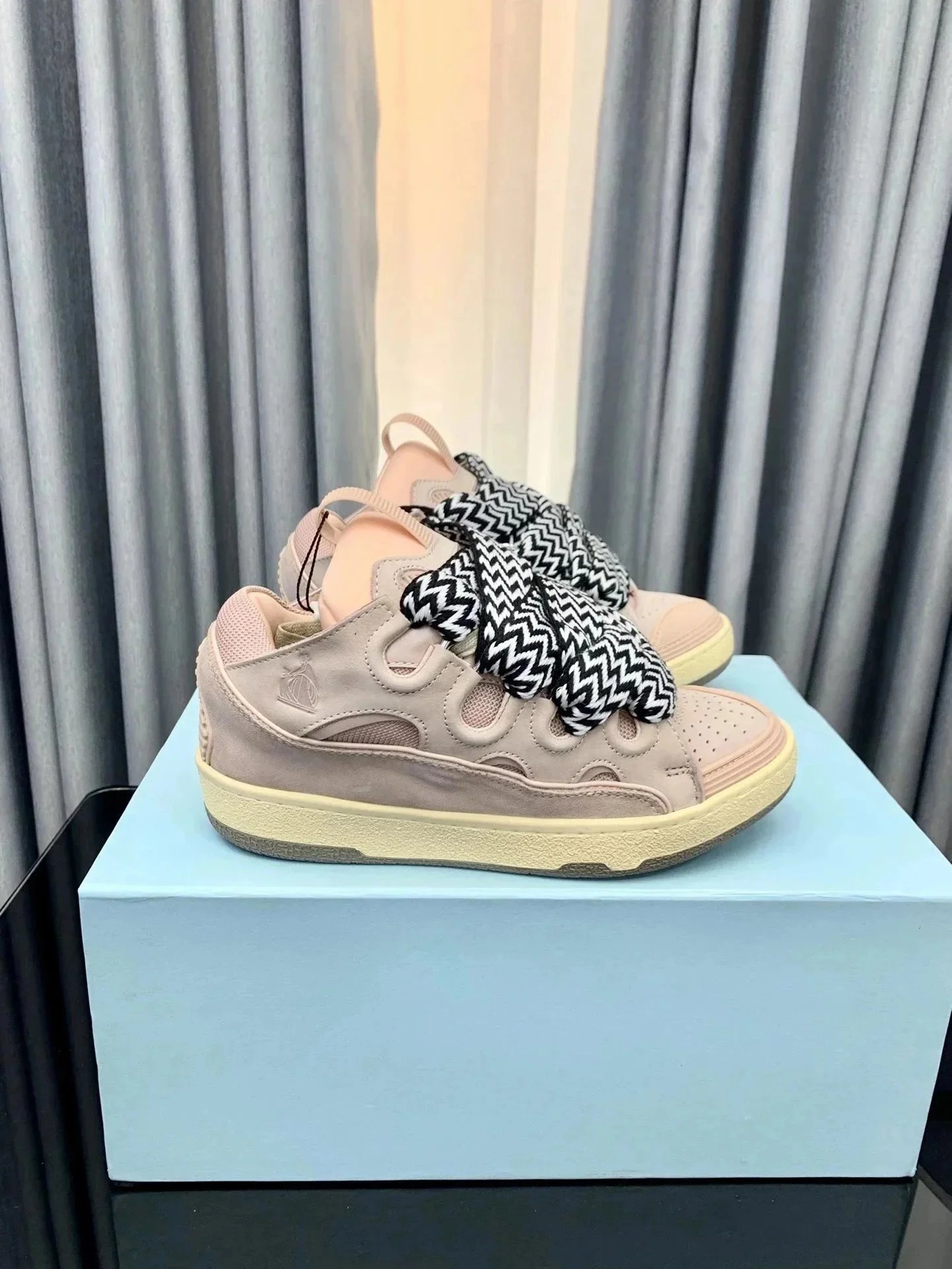 1:1 Batch C-L Version Casual Shoes Sneakers Top Version 186