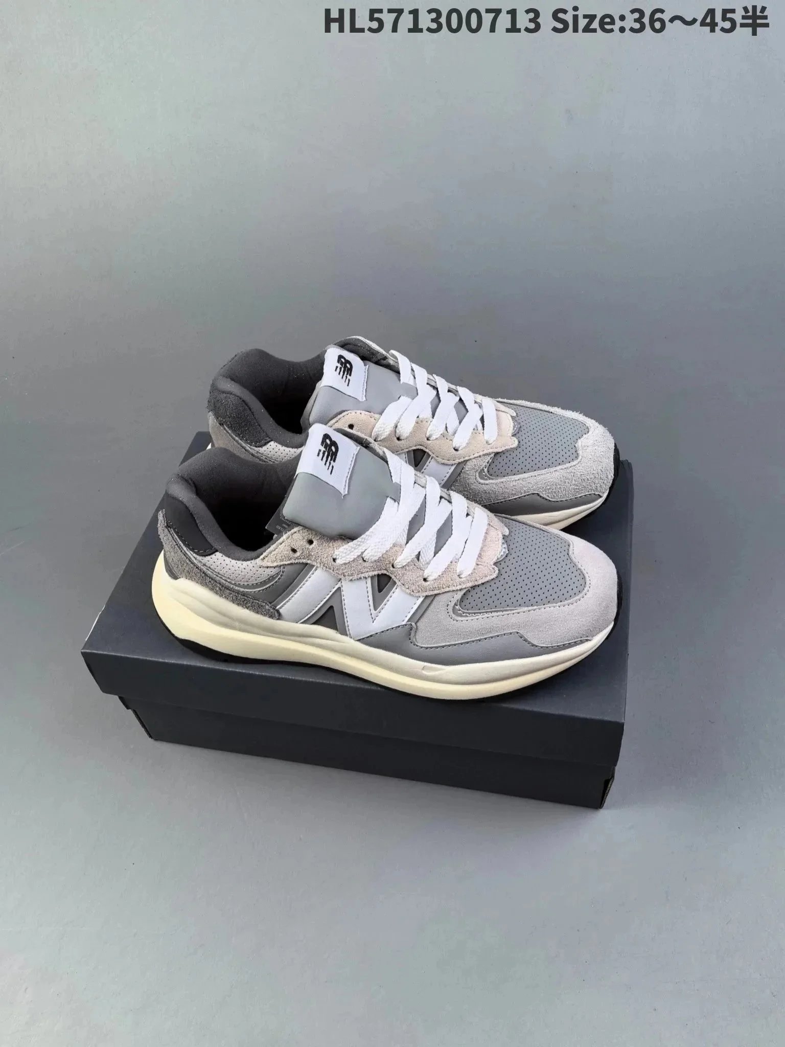 经典百搭休闲运动鞋 18