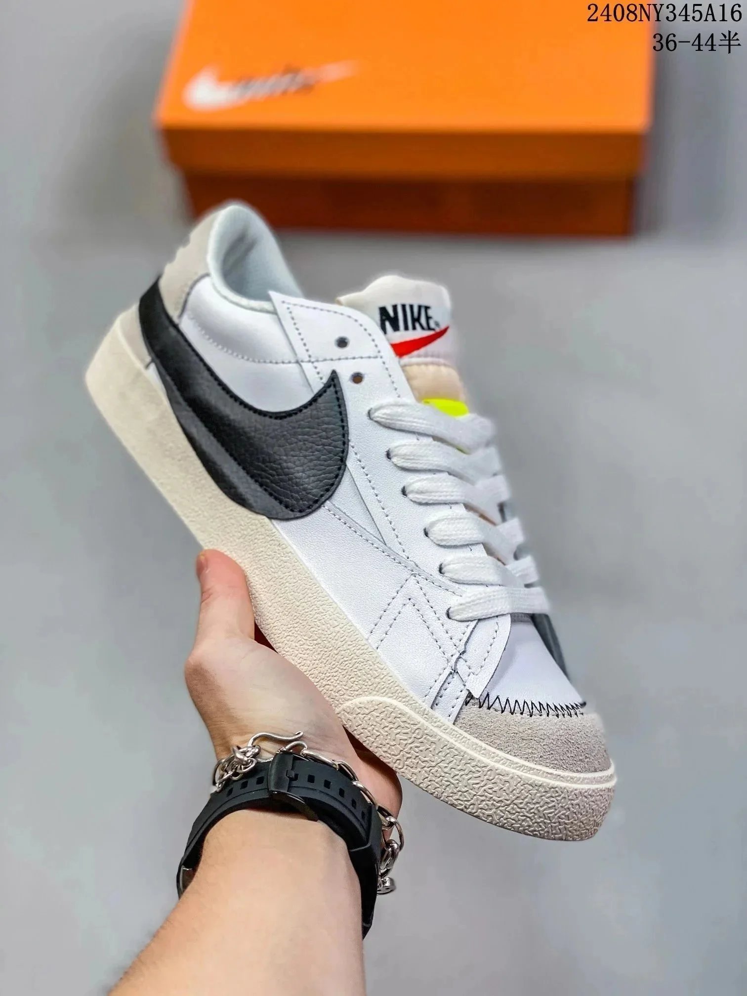 Nike Court Borough （25+）