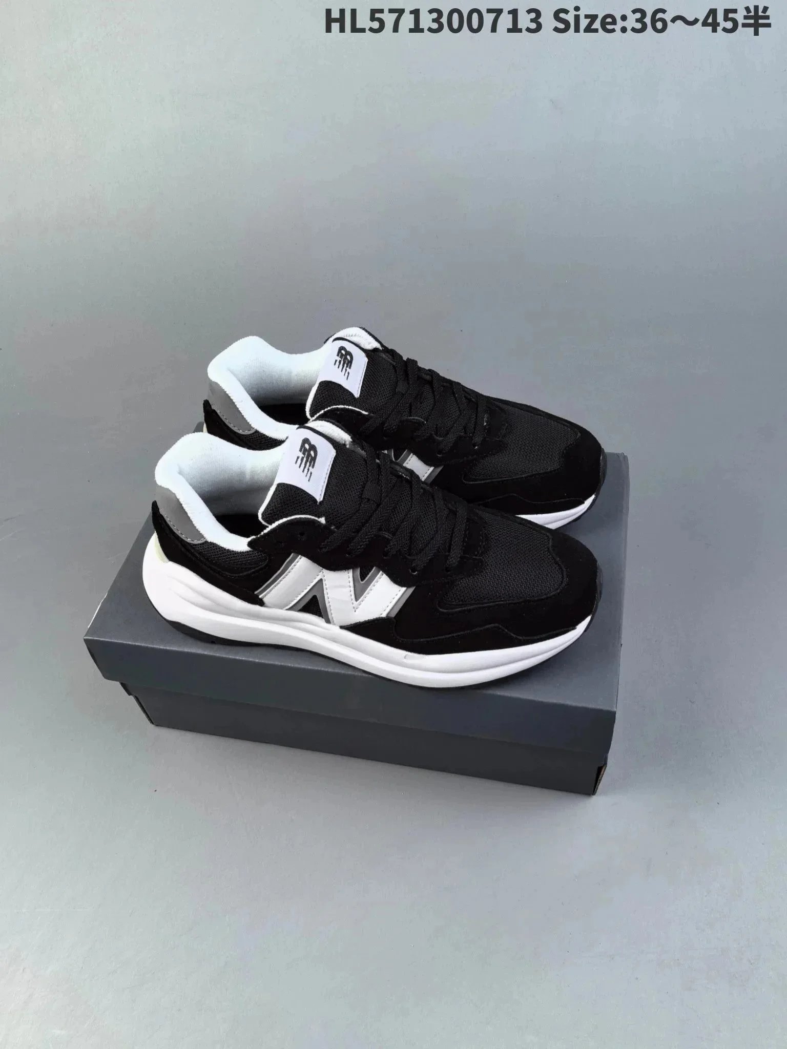 经典百搭休闲运动鞋 18