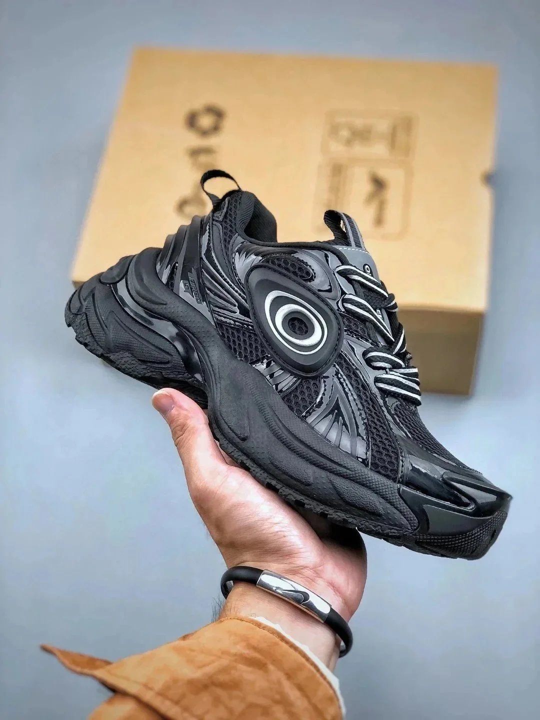 经典百搭休闲运动鞋 05