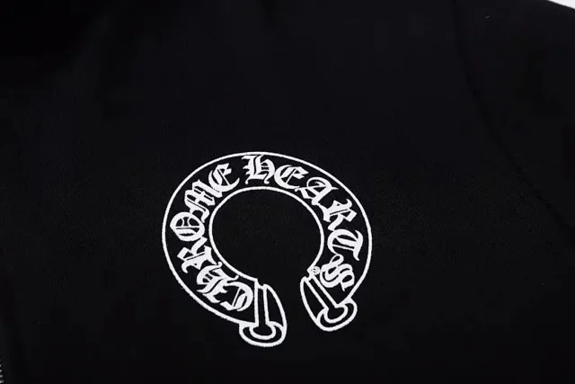 Chrome Hearts Hoodies & Sweatshirts Graphic hooded sweatshirt with cross, horseshoe, and paint-splatter designs product detail image 7