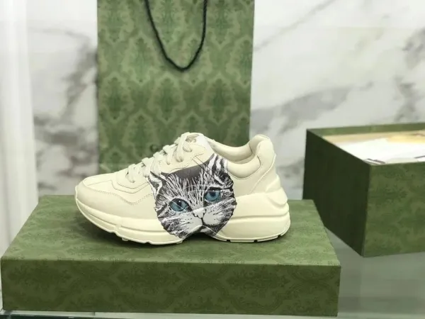 Gucci x Disney Rhyton Doraemon White and Red Sneakers Chunky Sneakers - 18