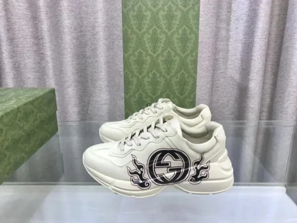 Gucci x Disney Rhyton Doraemon White and Red Sneakers Chunky Sneakers - 13