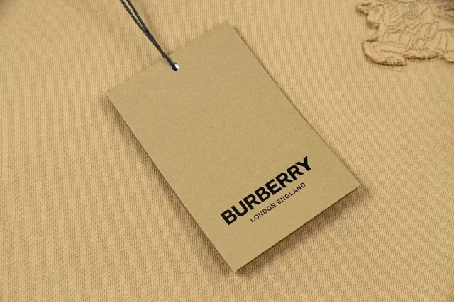 Burberry Hoodies & Sweatshirts Logo-embroidered pullover hoodie with kangaroo pocket product detail image 4