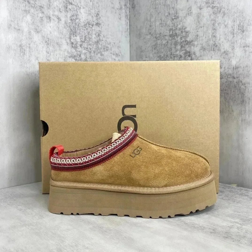 UGG Classic（30+）