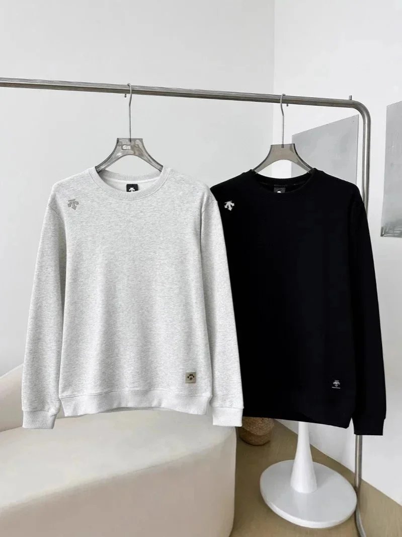 Descente Hoodies & Sweatshirts Logo Hoodie and Quarter-Zip Sweatshirt — DE-22 gray