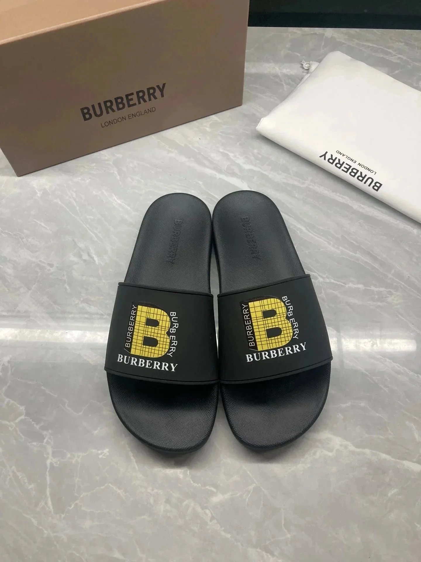 1:1 Batch C-L Version Casual Shoes Sneakers Top Version 181