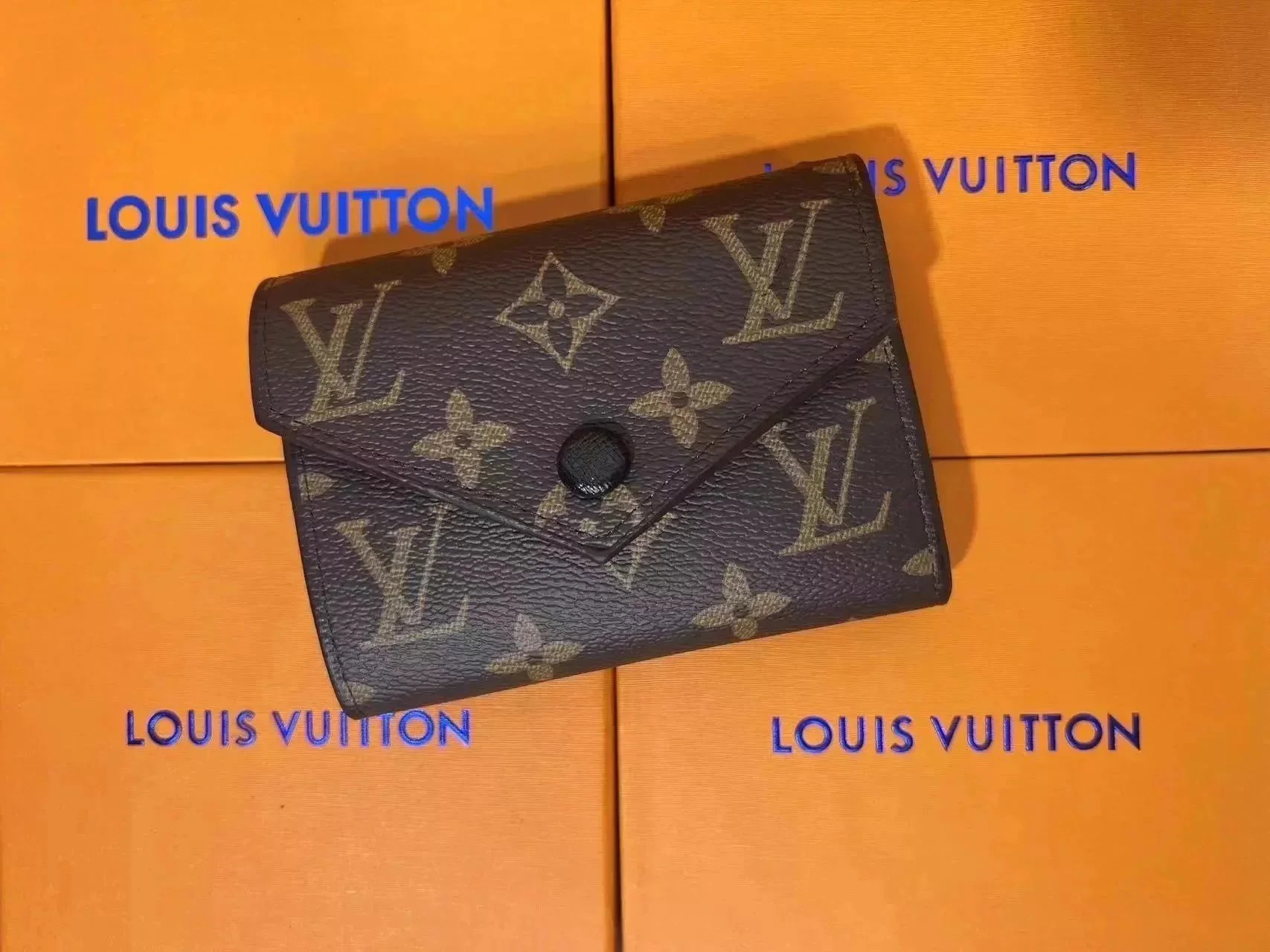 1:1 Batch 时尚潮流钱包 BBXQBXD YHH12
