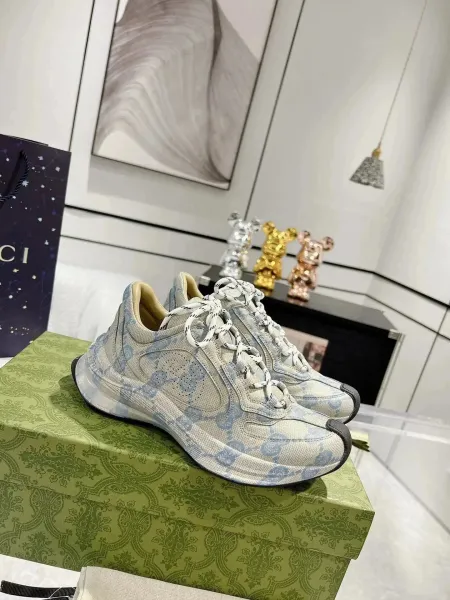 Gucci Rhyton Pink and Beige Chunky Sneakers - 10