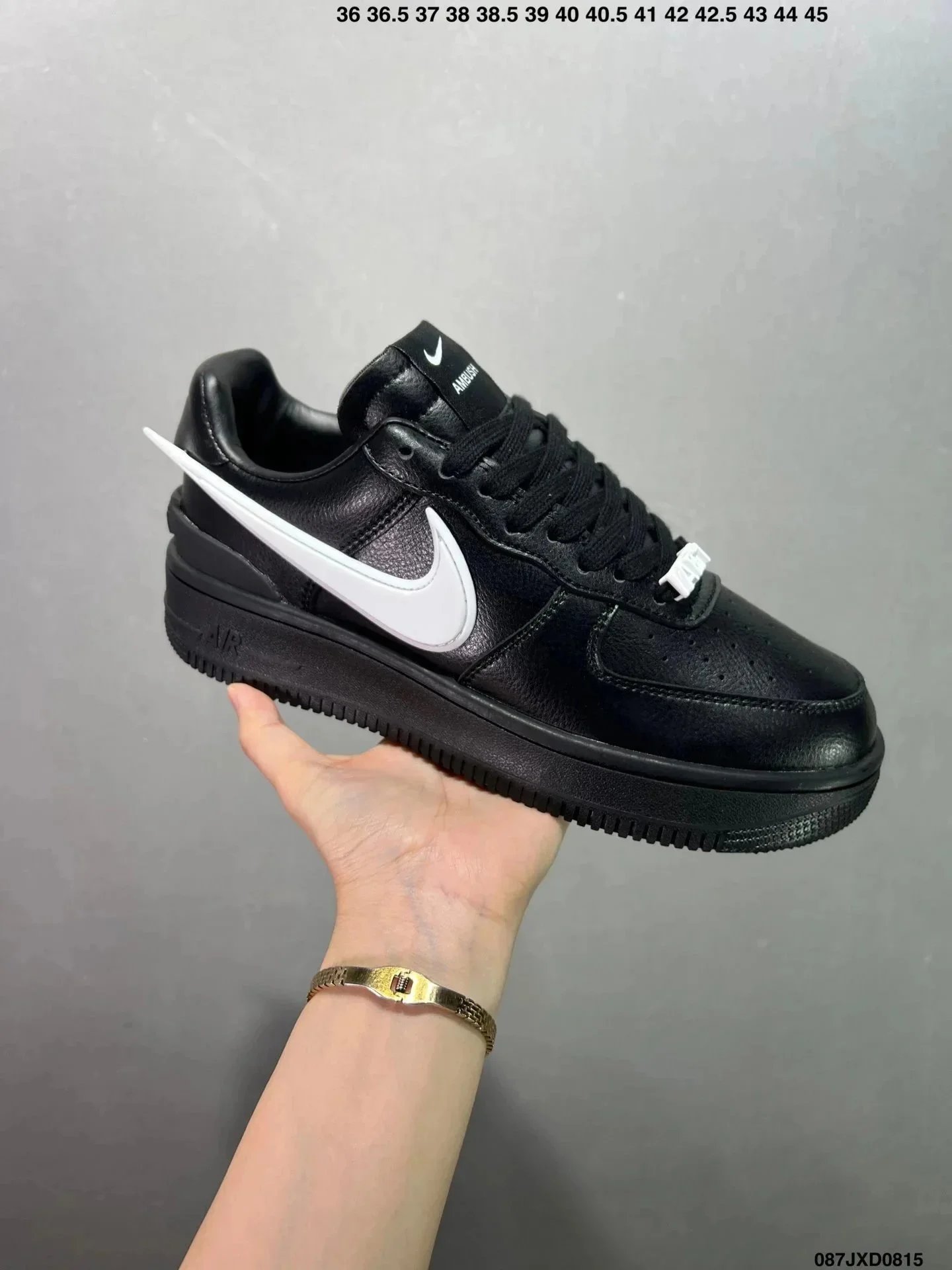 Jordan Air Jordan 1 Mid （20+）
