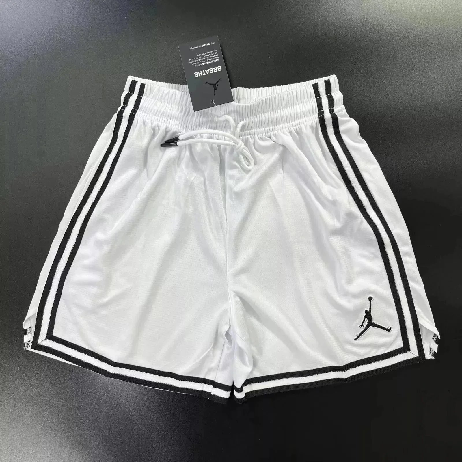 夏季休闲运动短裤 J*n
