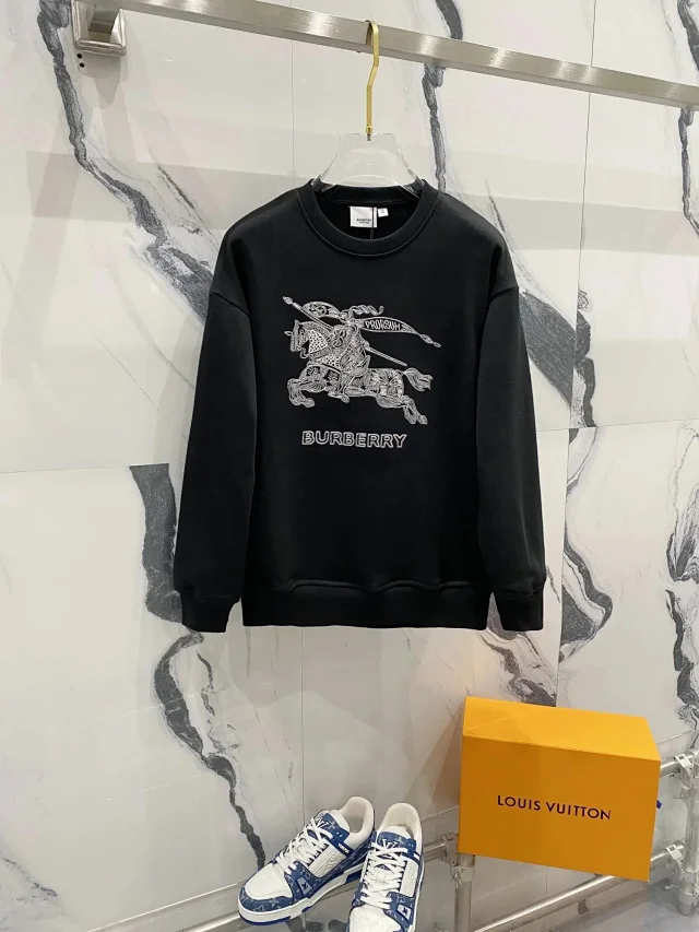 Burberry Hoodies & Sweatshirts Crewneck Sweatshirt product detail image 29