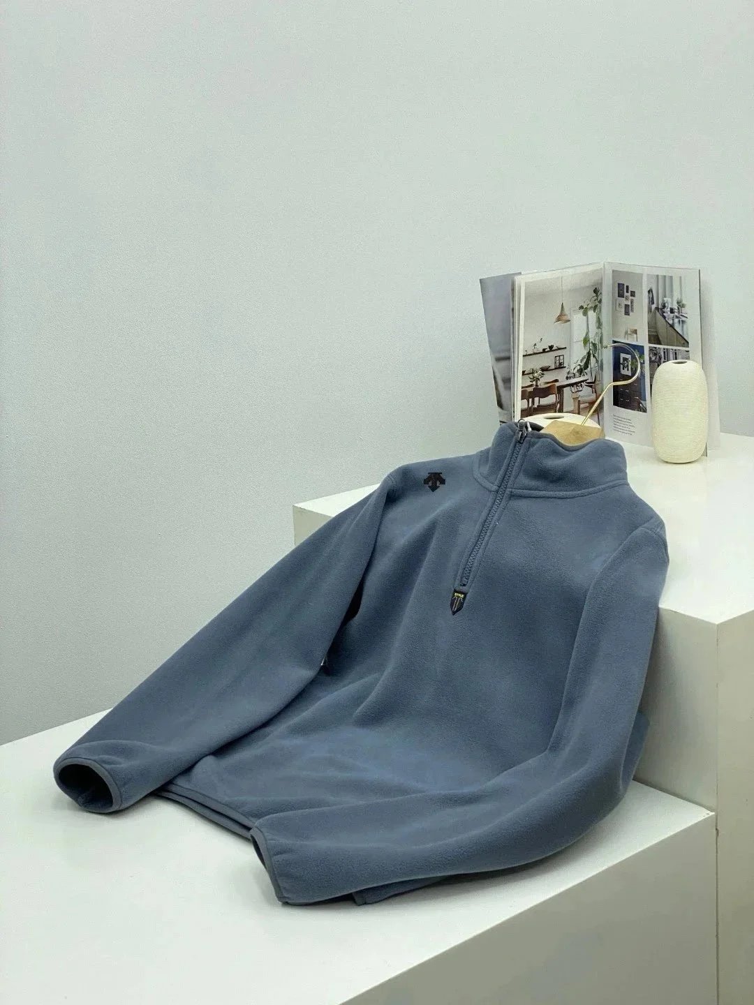 Descente Hoodies & Sweatshirts Logo Hoodie and Quarter-Zip Sweatshirt image 11