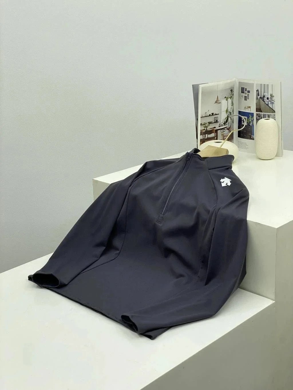 Descente Hoodies & Sweatshirts Logo Hoodie and Quarter-Zip Sweatshirt — DE-17