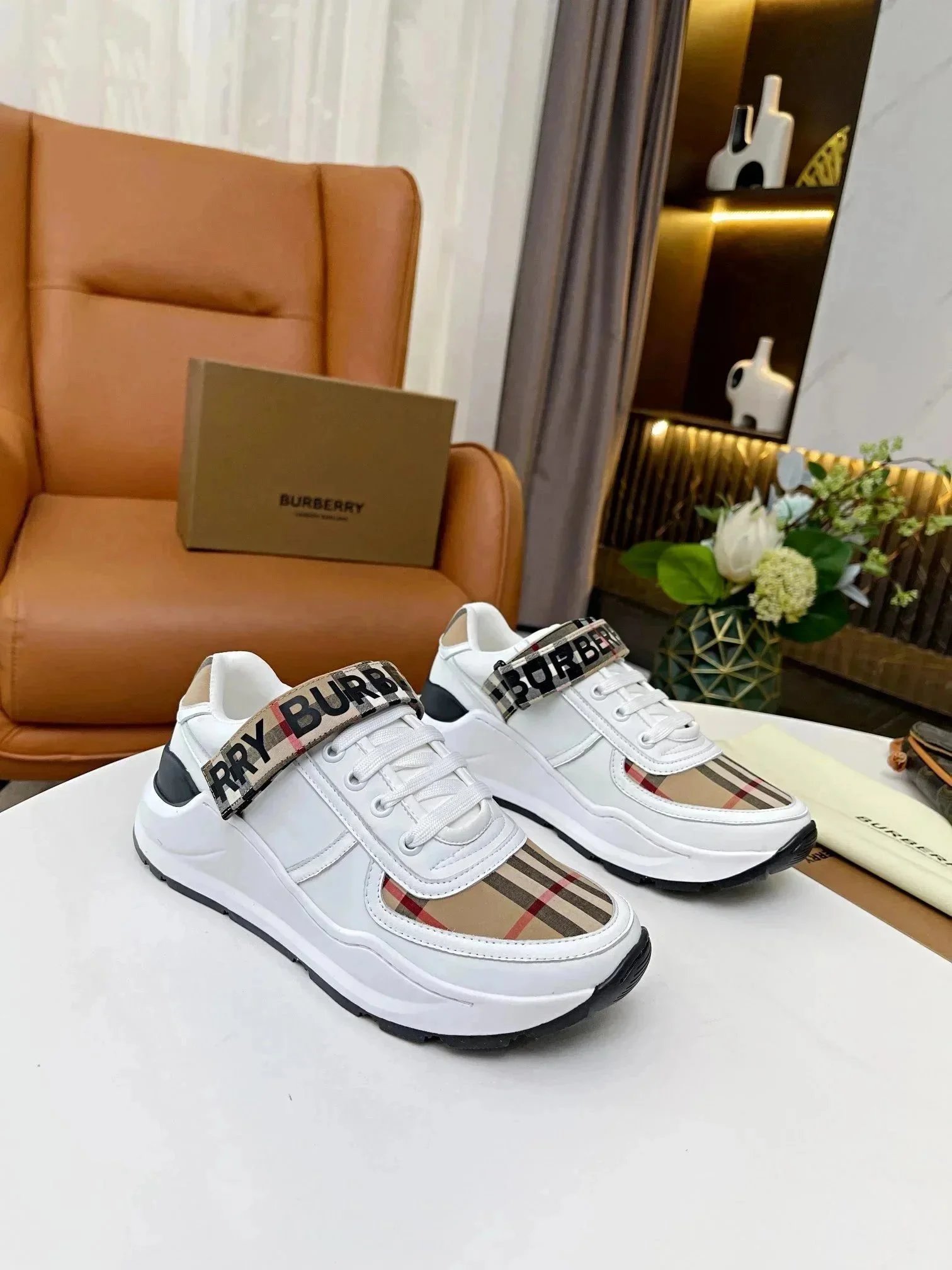 C-L Version Casual Shoes Sneakers Top Version 043 – QC photos preview | CnFans  | 7535742005