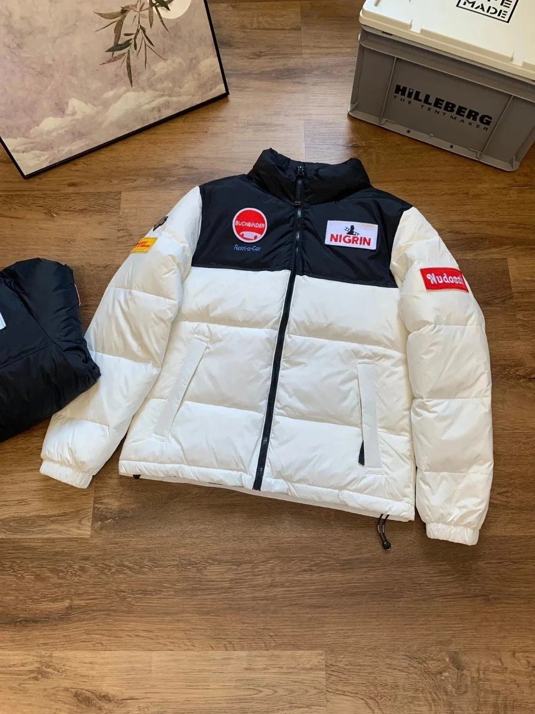 Descente Down Jackets Hooded puffer jacket — ALBB-20