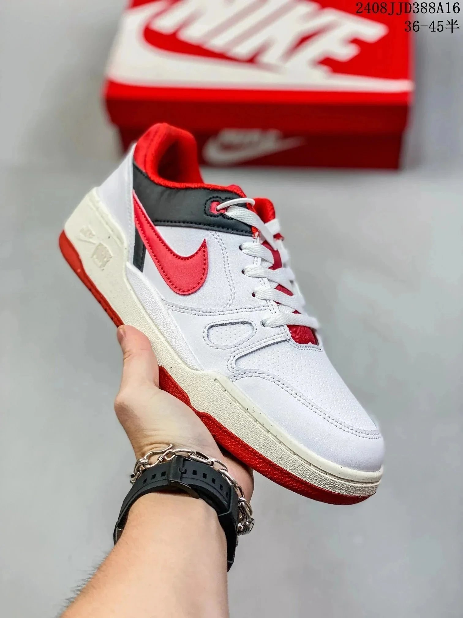 1:1 Batch 经典百搭休闲运动鞋 11