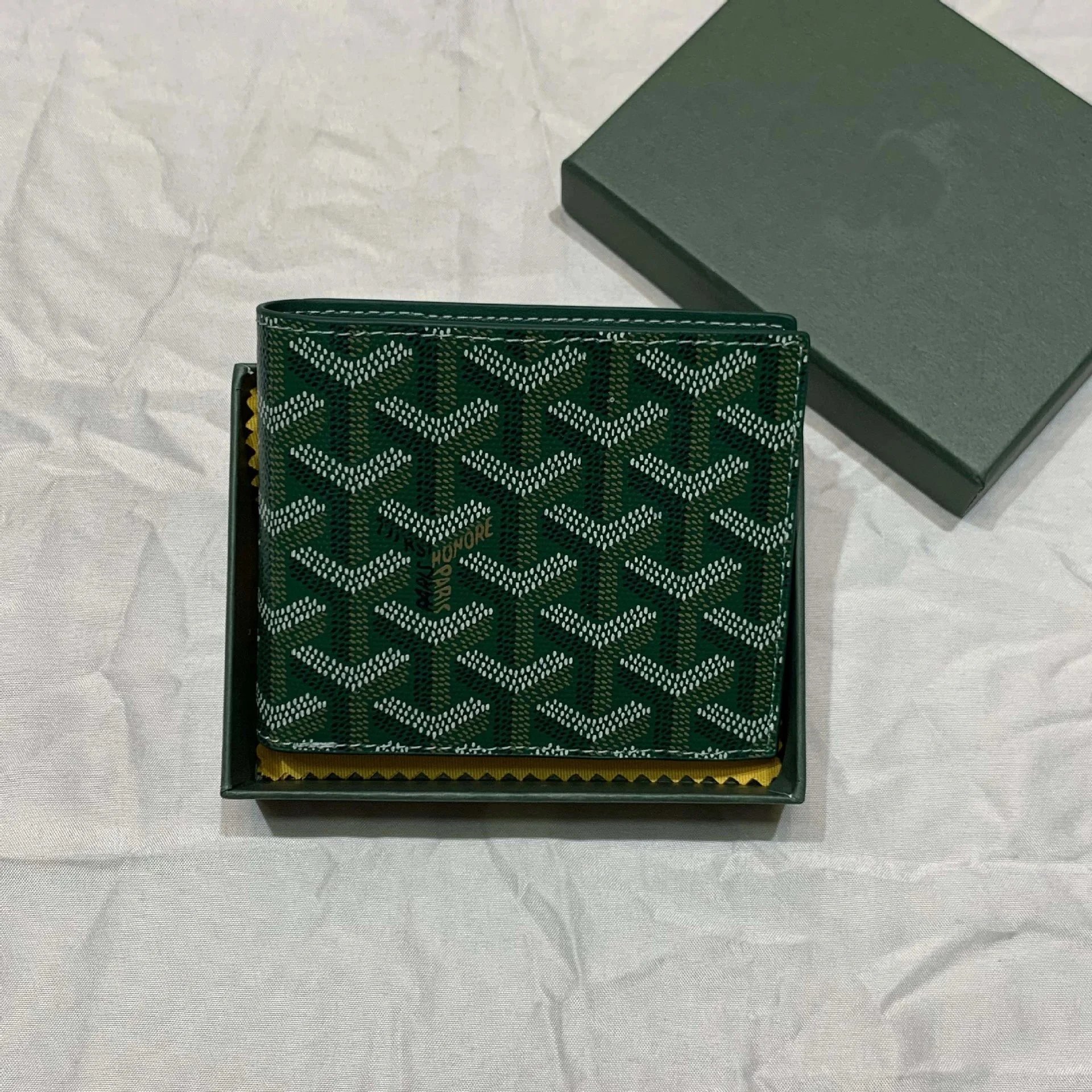 Goyard Wallets & Card Holders Chevron-Pattern Passport Holder and — 012(11cm*10cm)