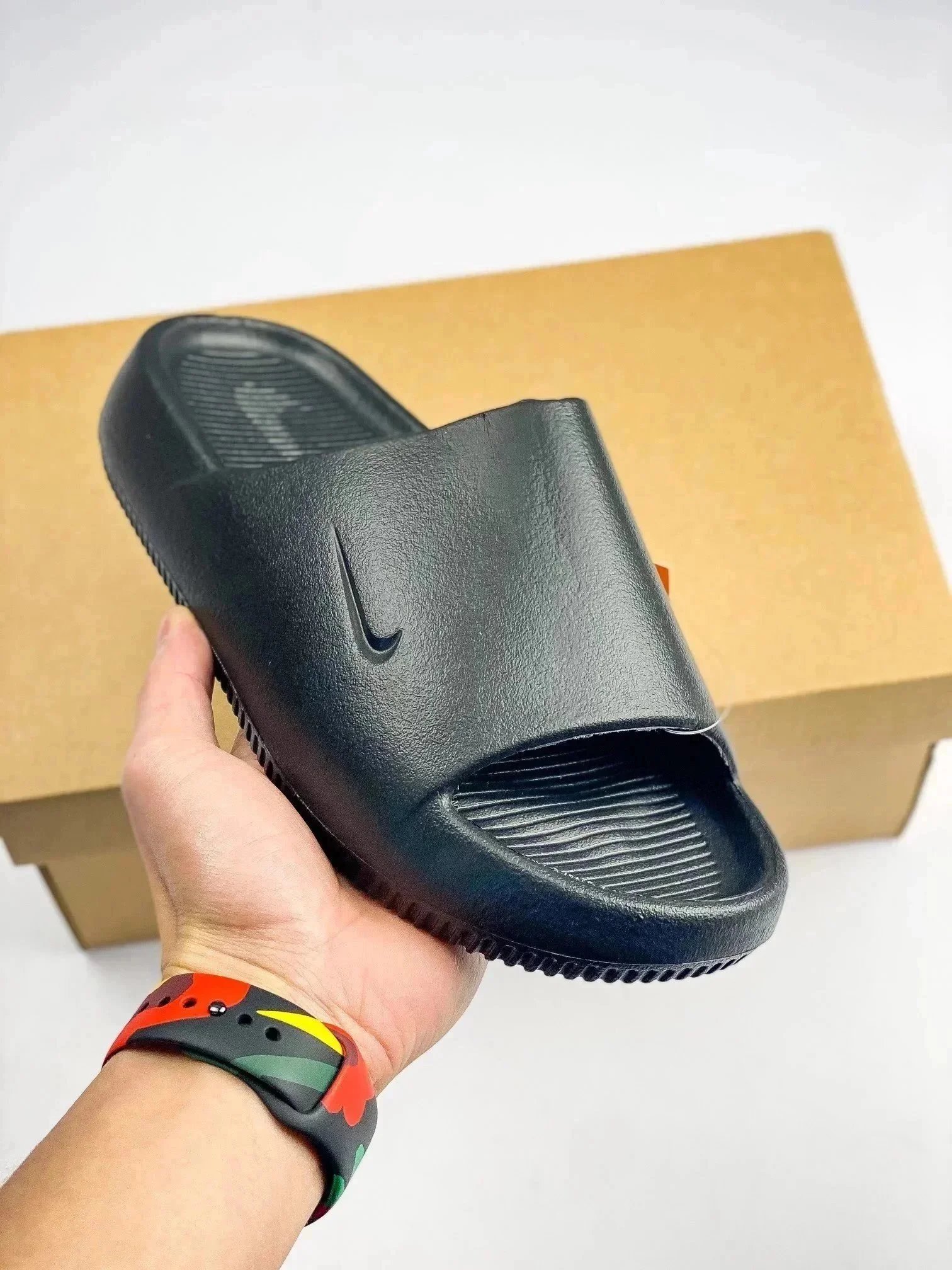 1:1 Batch C-L Version Casual Shoes Sneakers Top Version 084