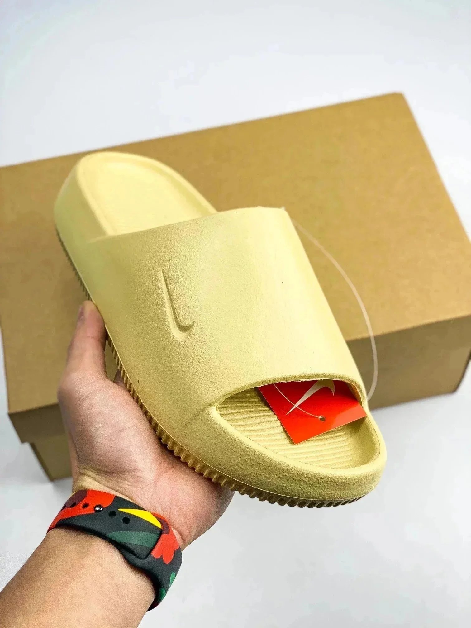 1:1 Batch C-L Version Casual Shoes Sneakers Top Version 084