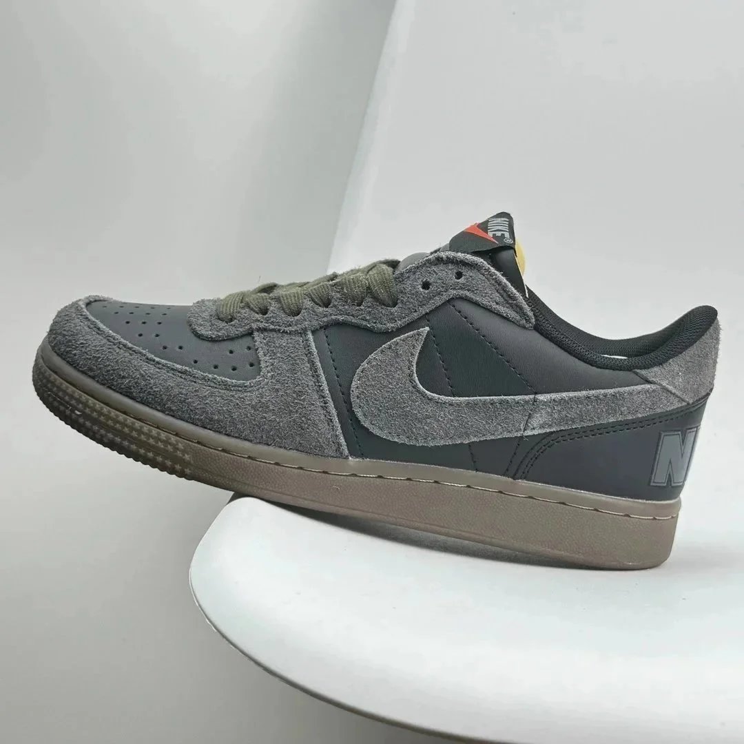 1:1 Batch 经典百搭休闲运动鞋 11