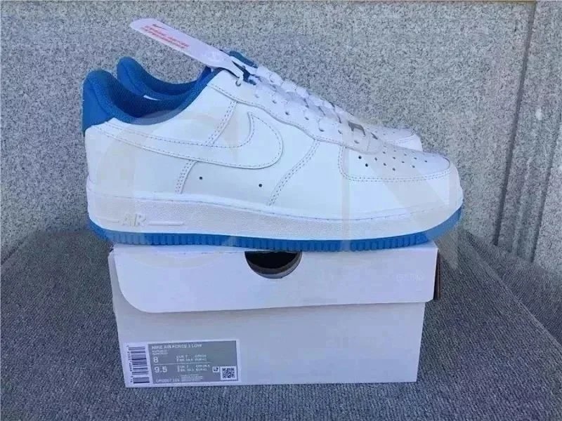 Nike Air Force 1 （20+）