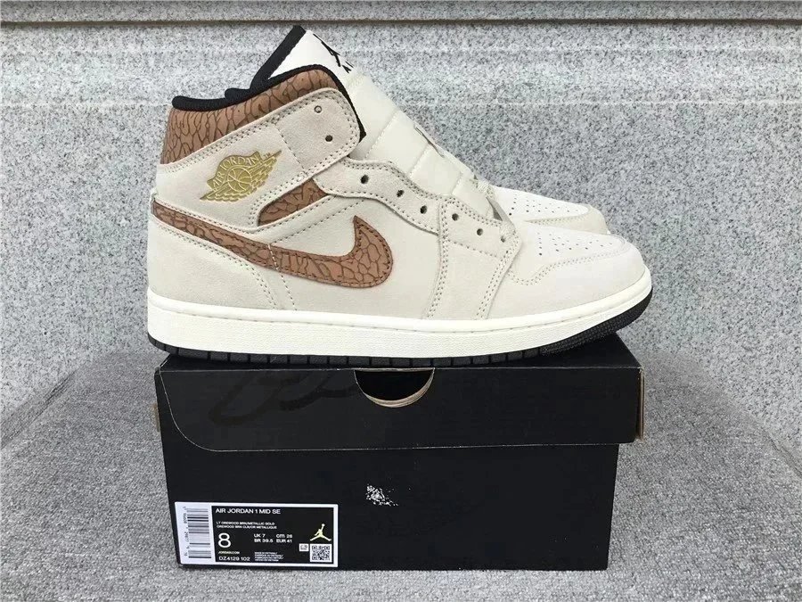 Jordan Air Jordan 1 Mid （25+） – QC photos preview | CnFans  | 7518183305