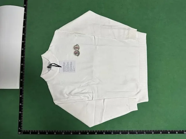 Moncler Knitwear Turtleneck logo-patch knit sweater product detail image 2
