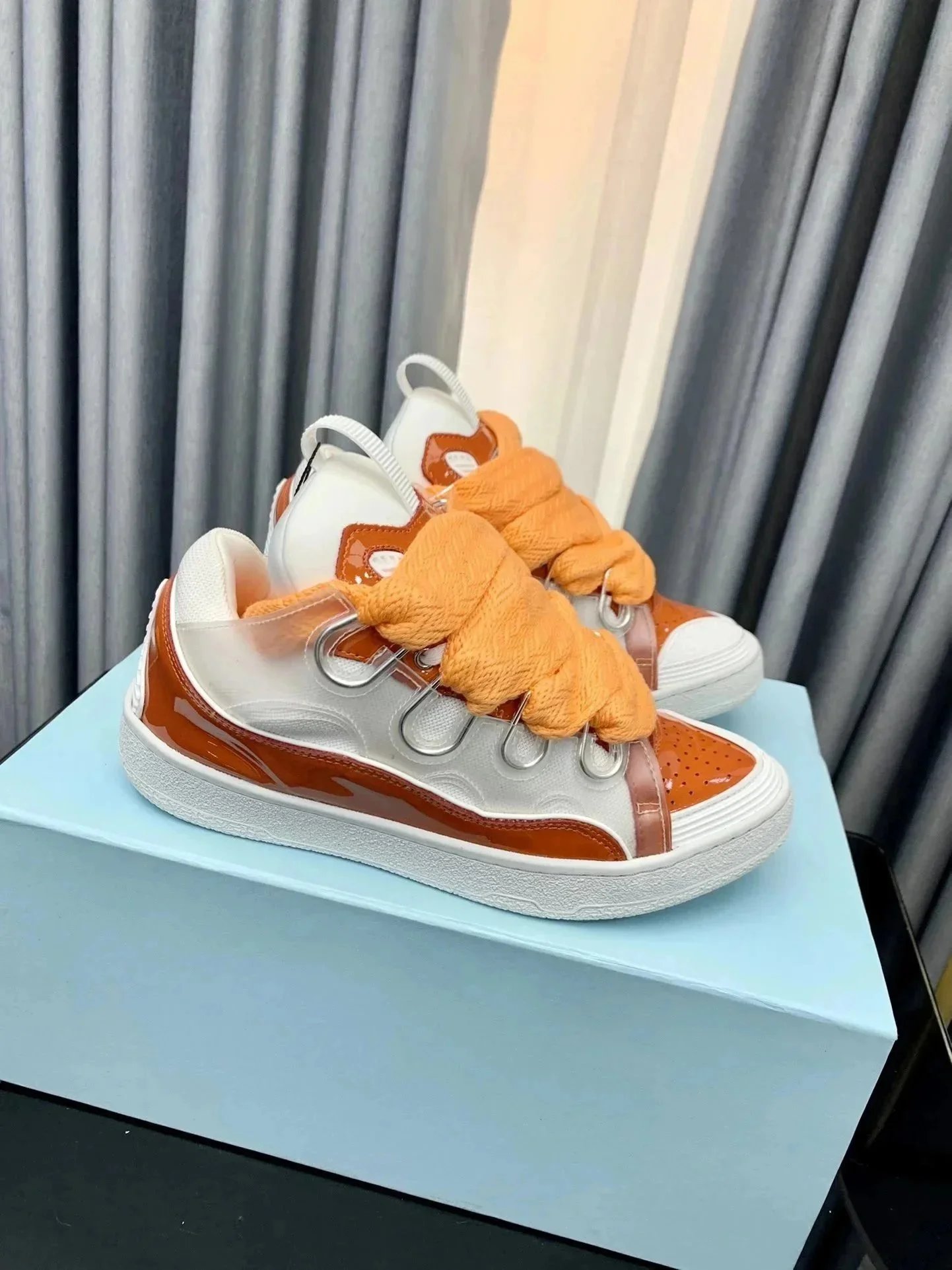 1:1 Batch C-L Version Casual Shoes Sneakers Top Version 186