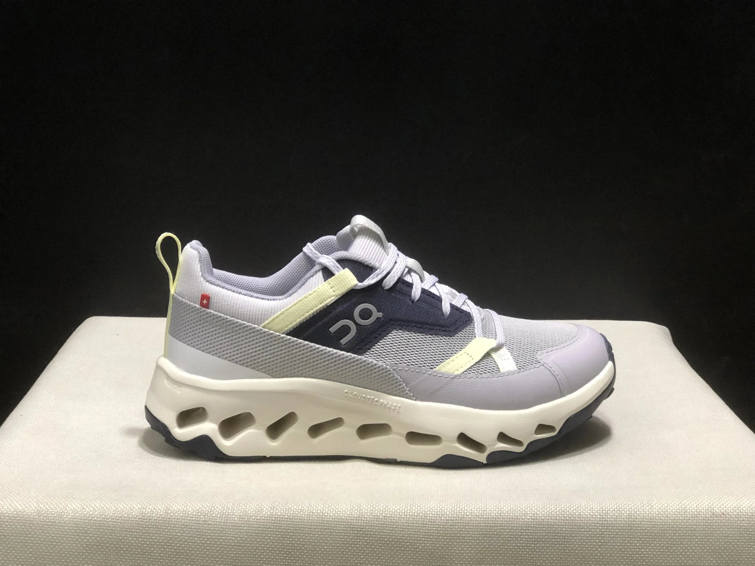 1:1 Batch XJXPCS新款时尚百搭潮鞋-01