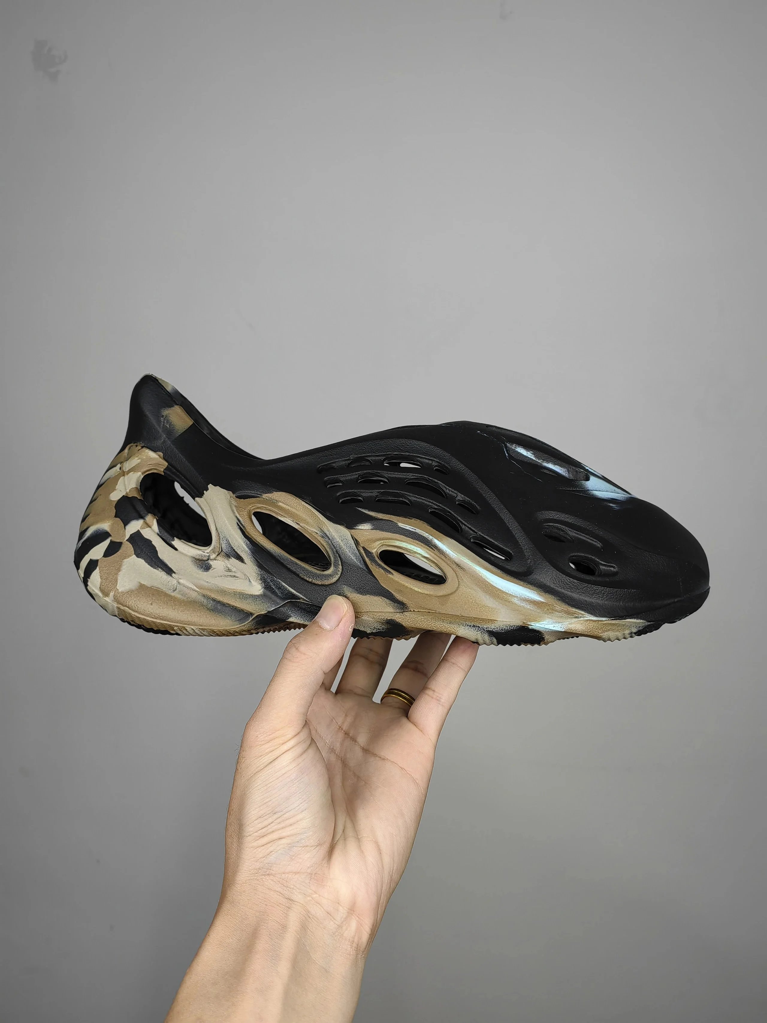 蓝色小丑(ID4136)