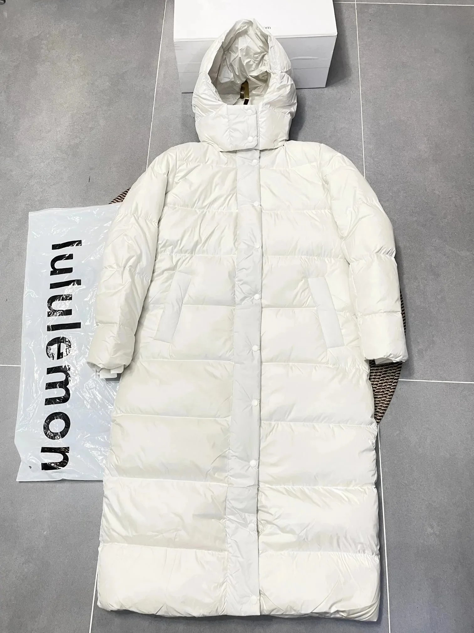 1:1 Batch 经典百搭时尚羽绒服023