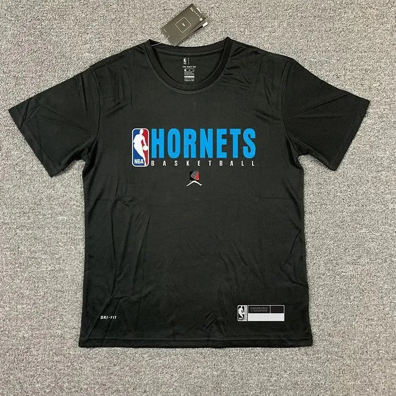 Nike T-Shirts NBA Los Angeles Lakers Graphic T-Shirt — 0114038SG