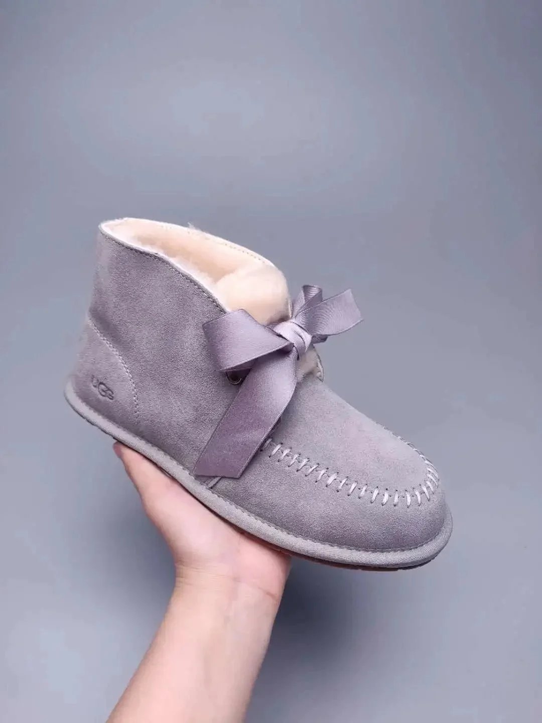 9934-Light Gray