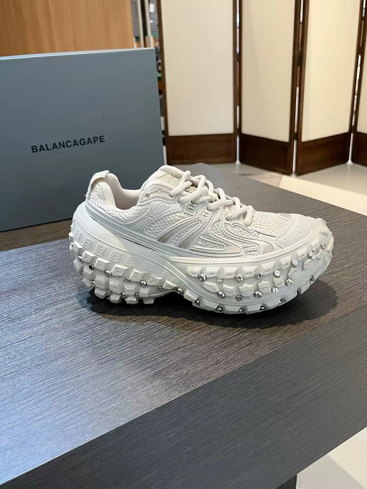 Vintage Casual Platform Sneakers — JL11 product photo 2