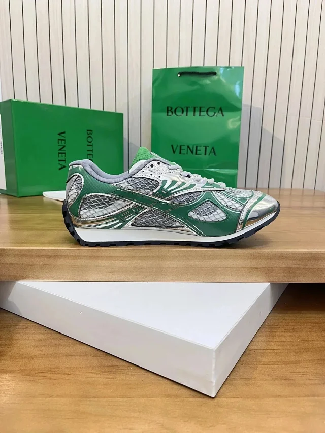 Bottega Veneta Sneakers Orbit low-top mesh product detail image 3