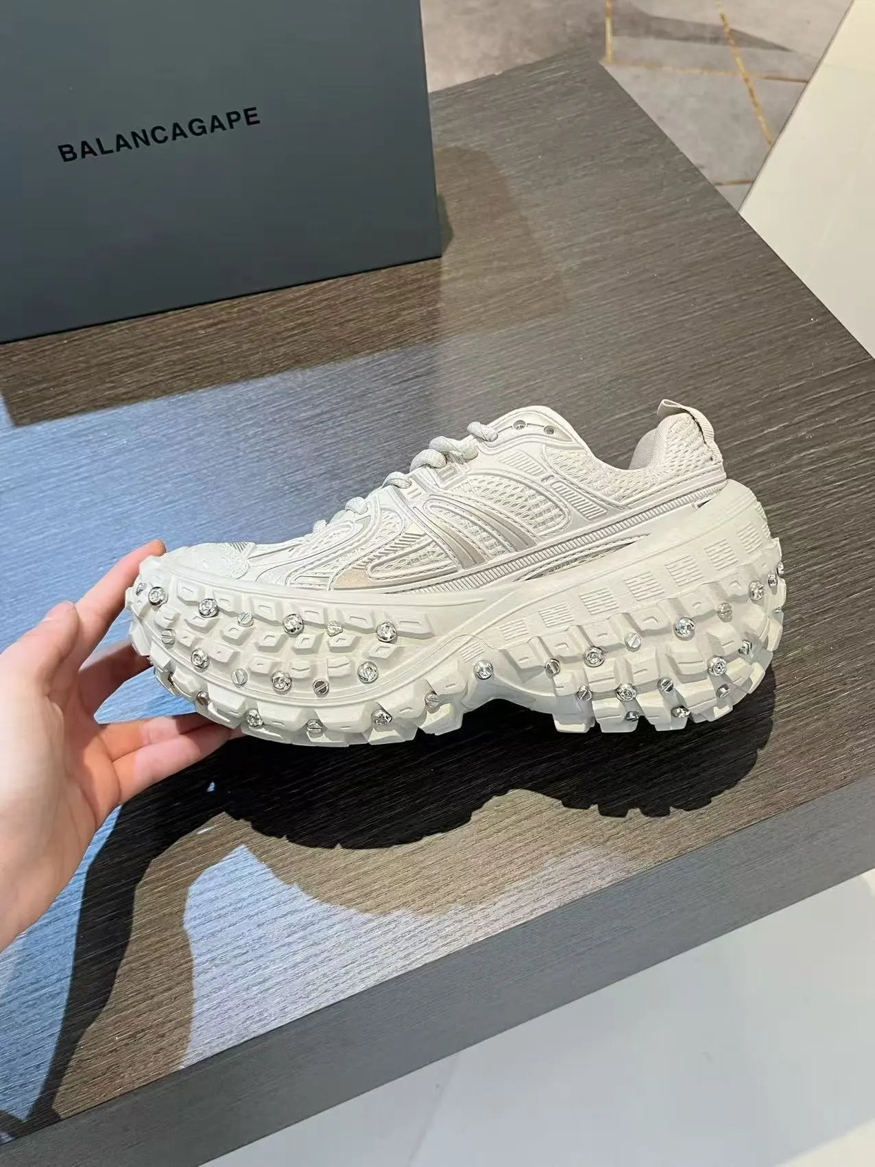 Vintage Casual Platform Sneakers — JL11 product photo 3