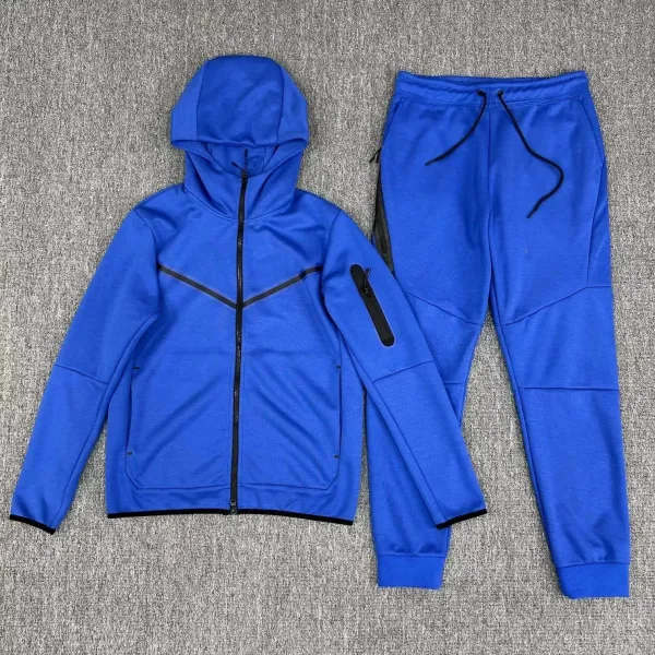 Nike Tech Fleece Gray Full-Zip Hoodie and Jogger Set - 18
