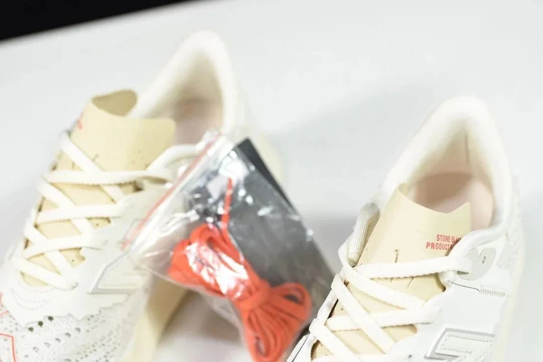New Balance x Stone Island RC Elite Running Shoes Beige - 10